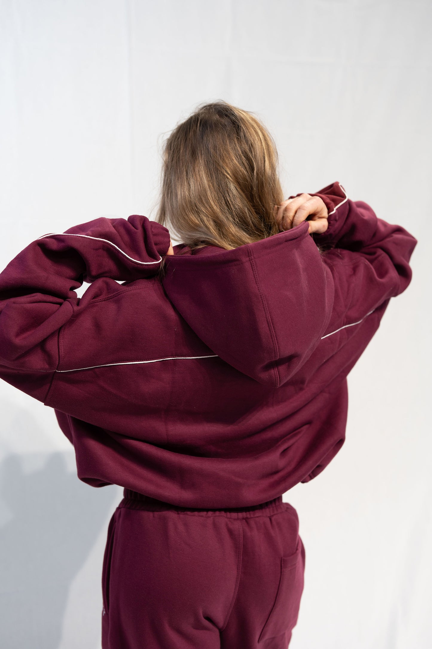 hoodie "midnight muse" - wine