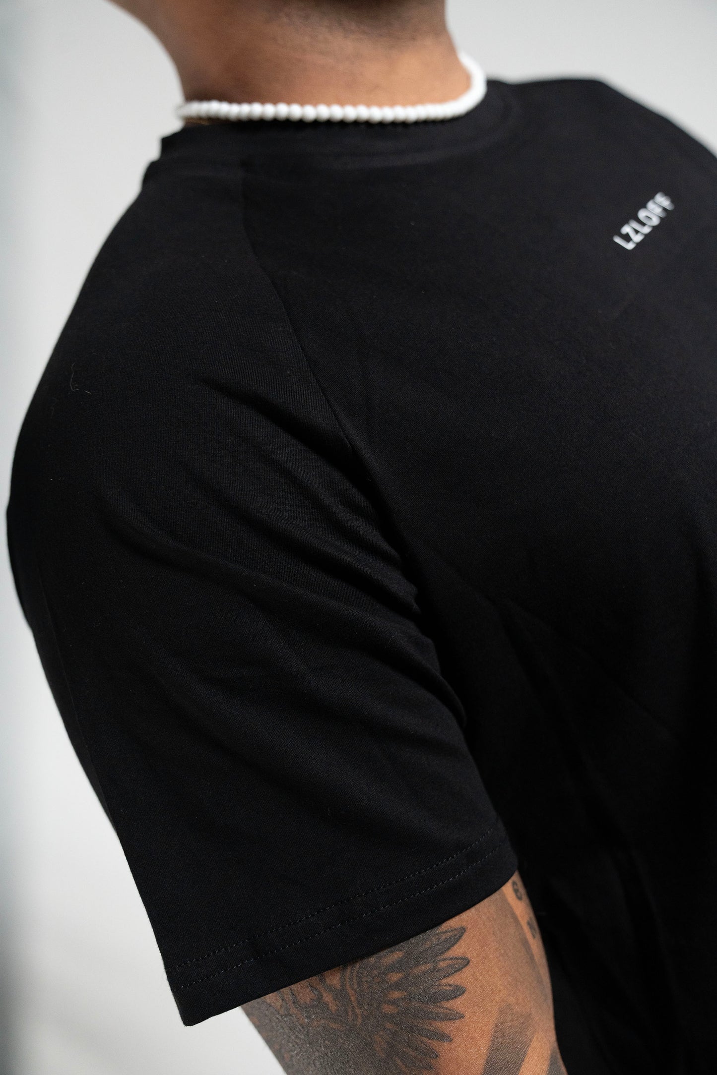 T-shirt "perform" - black