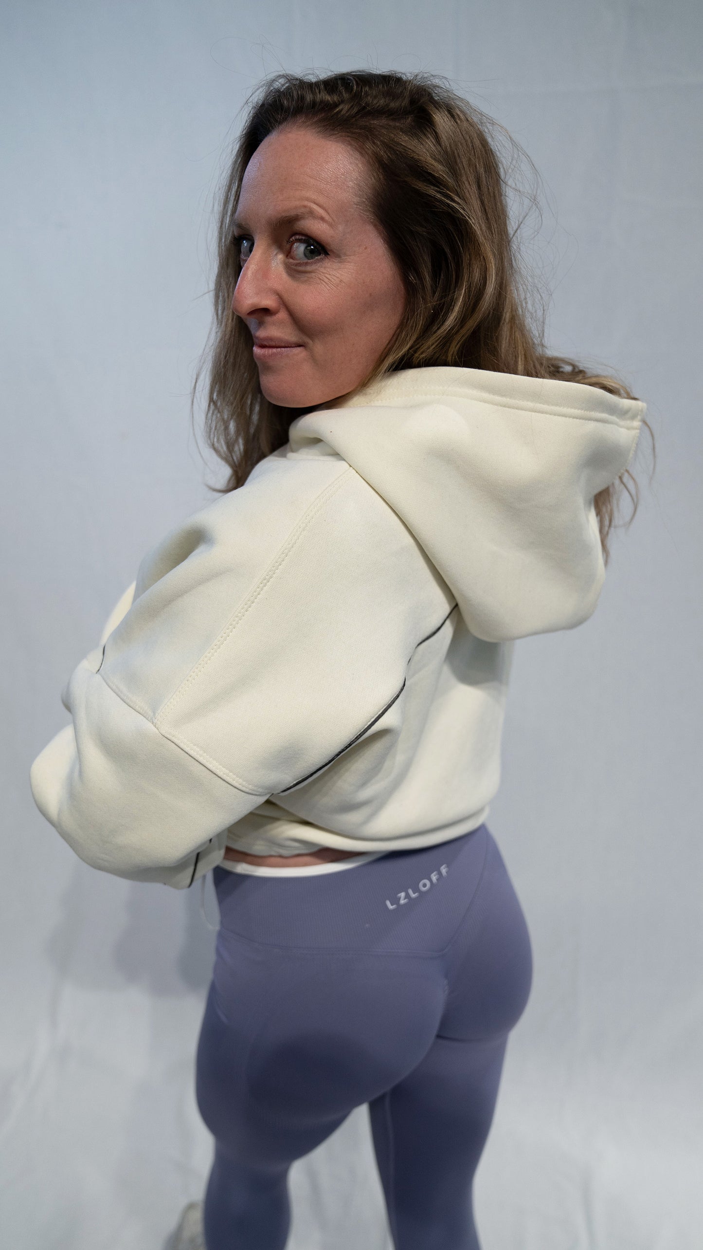 hoodie "midnight muse" - beige/purple smoke