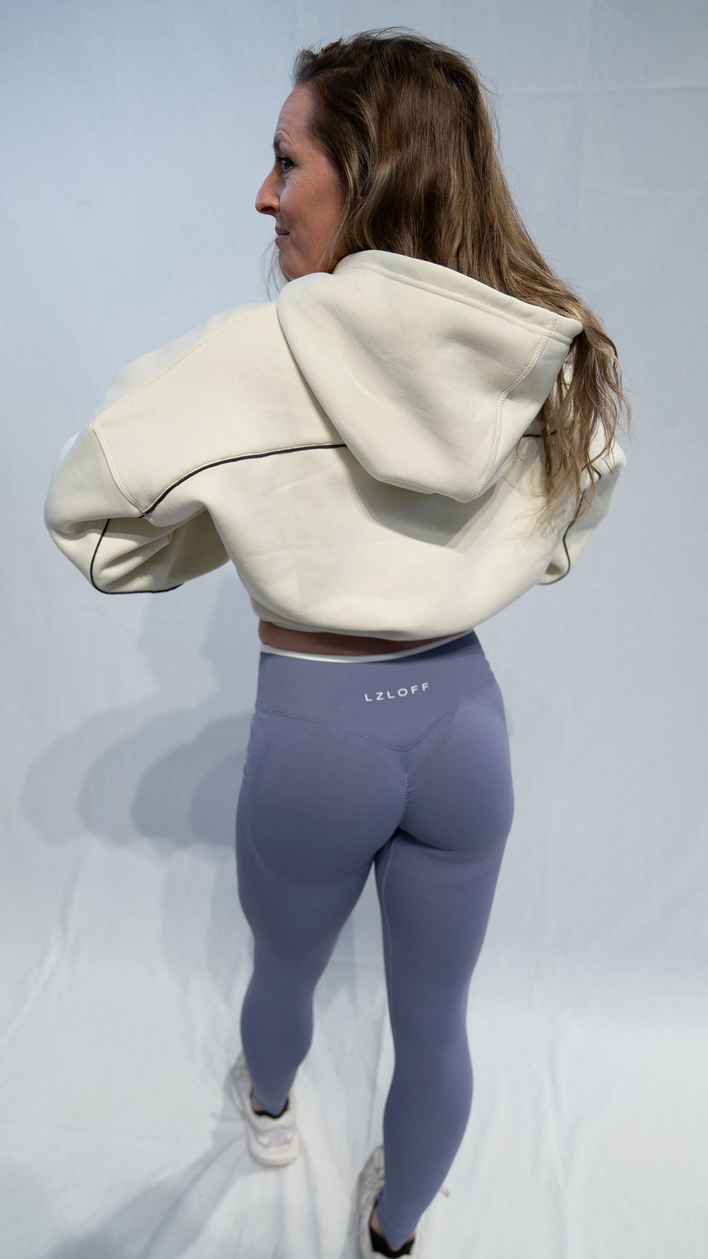 hoodie "midnight muse" - beige/purple smoke