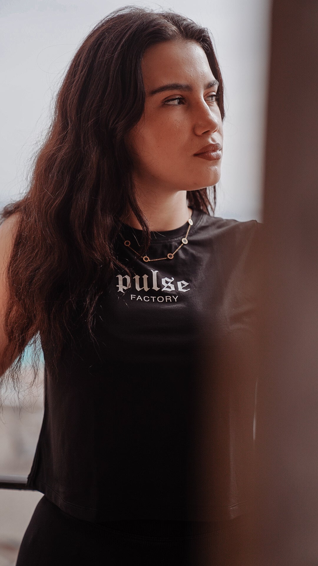 Crop Top "pulse factory" - black